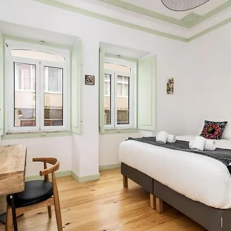 Guestready - Contemporary Apt In Central Apartment *